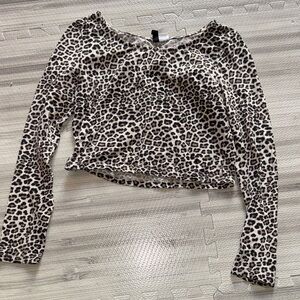 H&M Black and White Animal Print Long Sleeve Top